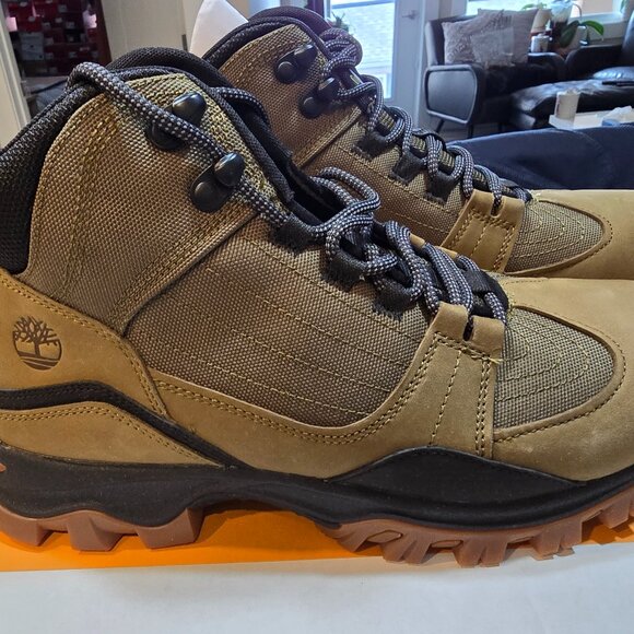 NEW Men's TIMBERLAND MT Maddsen Water Resist Mid Hiking Boot 0A6BNN SIZE 10 - Picture 1 of 16